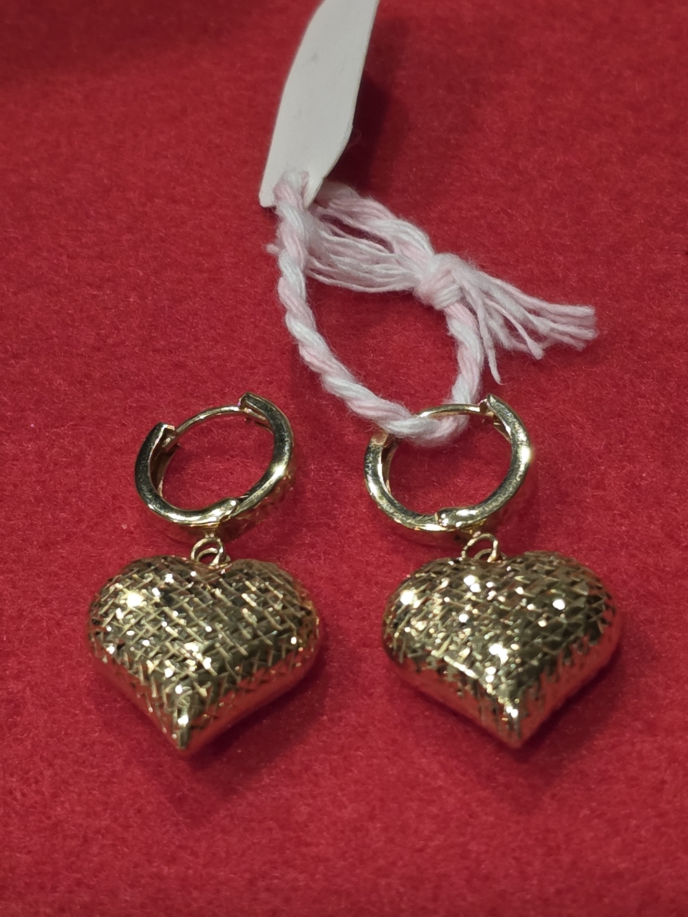 💕✨️18K Gold Heart Dangle Hoop Earrings✨️💕